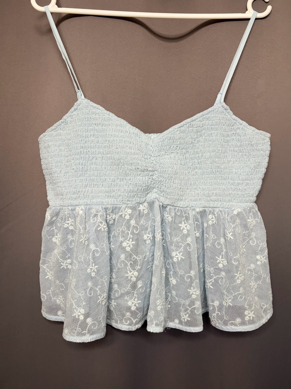 AE Light Blue Smocked Lace Trim Cami Tank Top | Size M